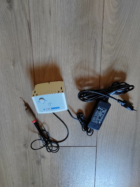 Une image contenant câble, connecteur, outil, fils électriques

Le contenu généré par l’IA peut être incorrect.